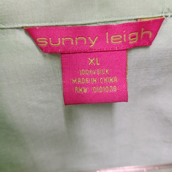 Sunny Leigh Top - Picture 3 of 4